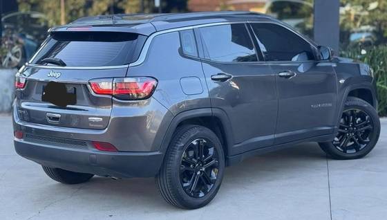 JEEP COMPASS 1.3 T270 TURBO FLEX LONGITUDE AT6